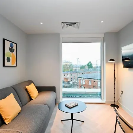 Staycity Street 4*